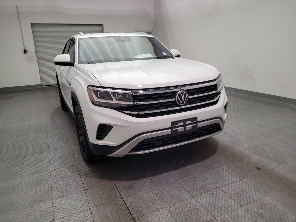 Used 2022 Volkswagen Atlas Cross Sport SE FWD image 14