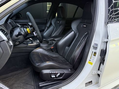 Used 2018 BMW M3 RWD image 14