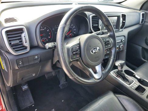Used 2017 Kia Sportage EX image 11