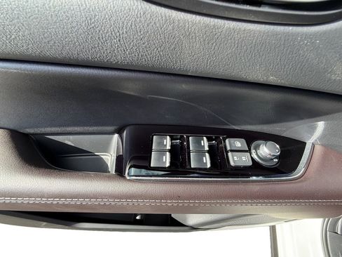 New 2025 MAZDA CX-5 Signature image 11