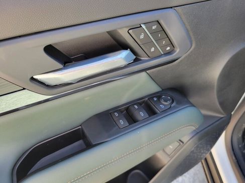 New 2026 GMC Terrain AT4 w/ Convenience Package III image 12