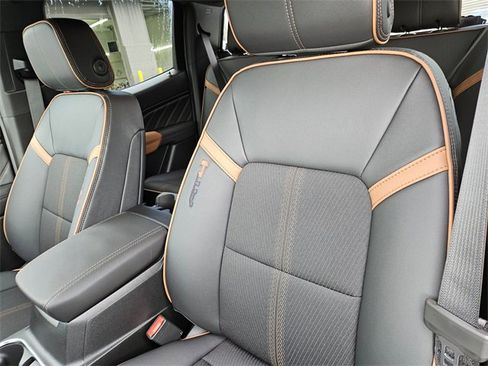 New 2026 GMC Canyon AT4 image 12