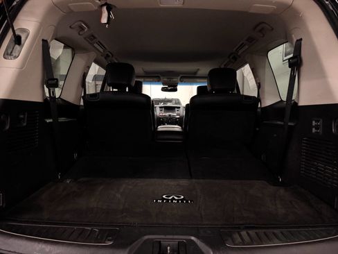 Used 2017 INFINITI QX80 2WD w/ Driver Assistance Package image 34