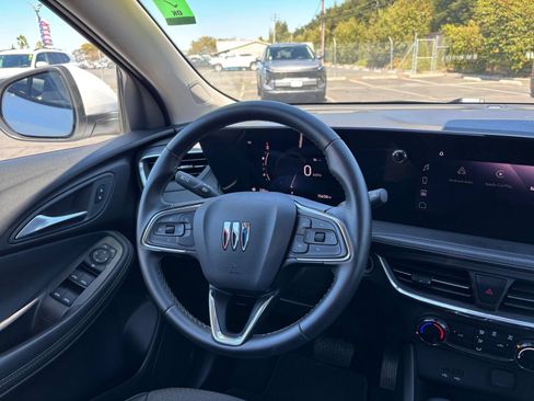 Used 2026 Buick Encore GX Preferred FWD image 32