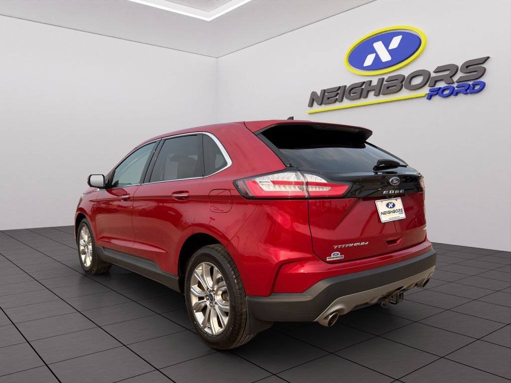 Used 2022 Ford Edge Titanium w/ Class II Trailer Tow Package AWD/4WD image 4