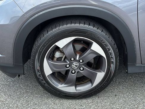 Used 2018 Honda HR-V EX image 8