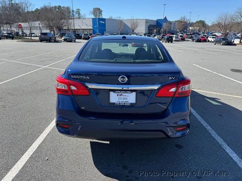 Used 2019 Nissan Sentra SV image 6