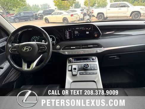 Used 2022 Hyundai Palisade Limited w/ Cargo Package AWD/4WD image 15