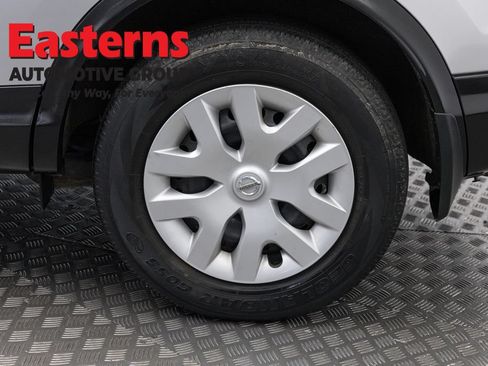 Used 2020 Nissan Rogue Sport S AWD/4WD image 32