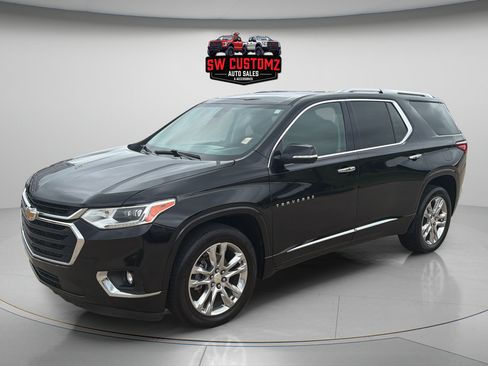 Used 2020 Chevrolet Traverse High Country w/ LPO, Cargo Package AWD/4WD image 3