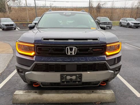 Used 2026 Honda Passport TrailSport image 2