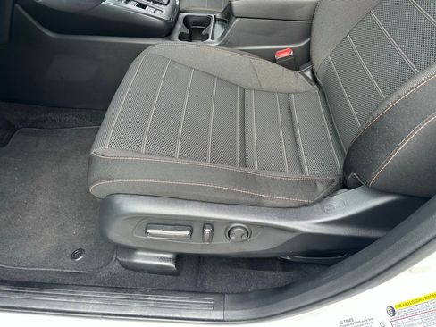 Used 2024 Honda CR-V Sport image 25
