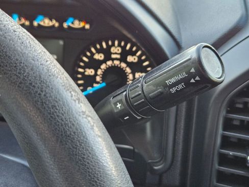 Used 2017 Ford F150 XL w/ Equipment Group 101A Mid image 19