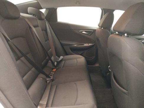 Used 2023 Chevrolet Malibu LT FWD image 19