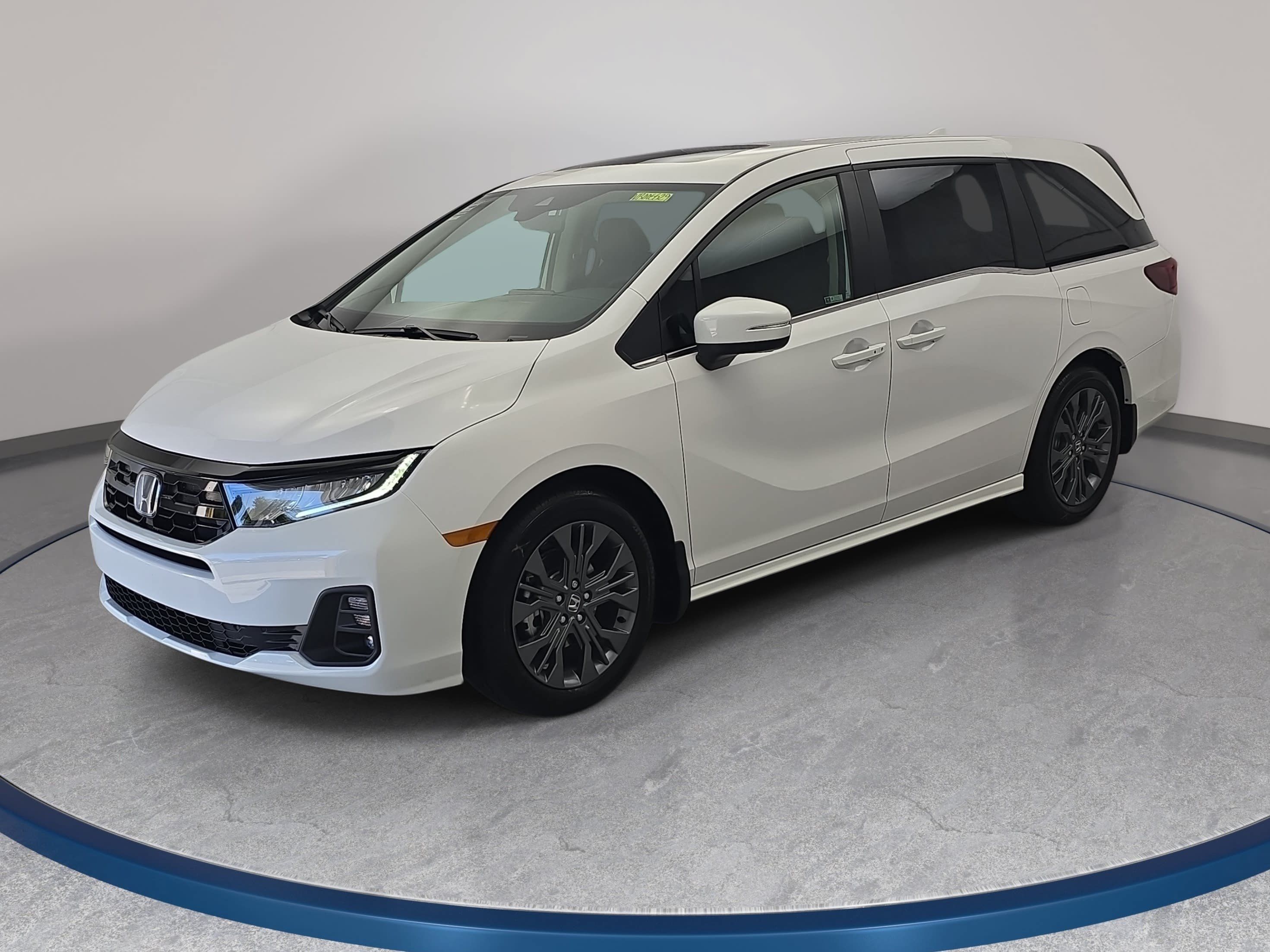 New 2027 Honda Odyssey Touring image 1
