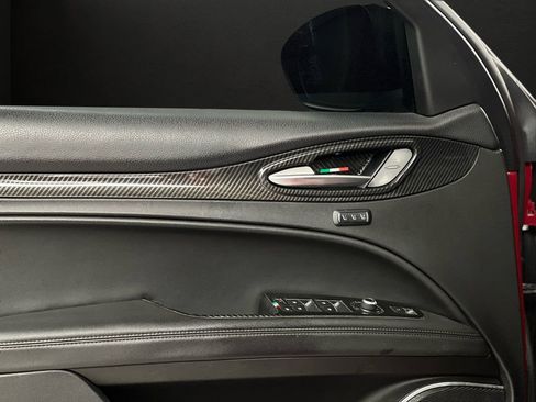Used 2020 Alfa Romeo Stelvio Ti w/ Nero Edizione image 32