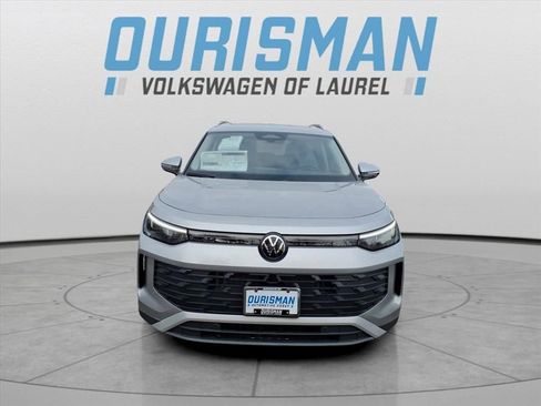 New 2026 Volkswagen Tiguan SE image 6