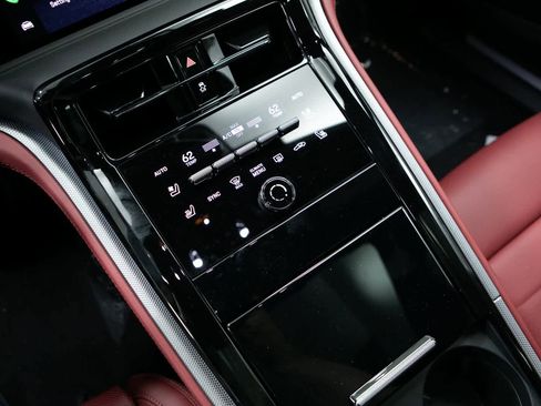 New 2026 Porsche Panamera 4S image 22