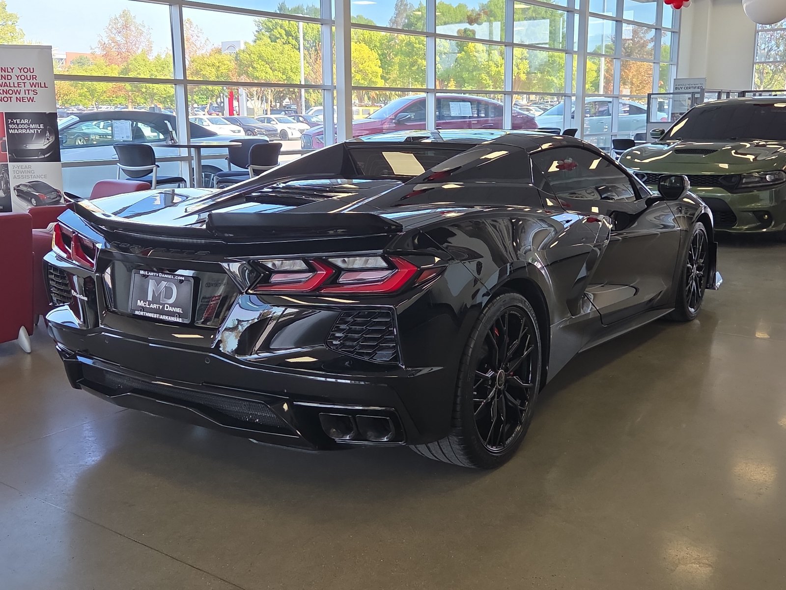 Used 2023 Chevrolet Corvette Stingray Premium Conv w/ Battery Protection Package RWD image 5