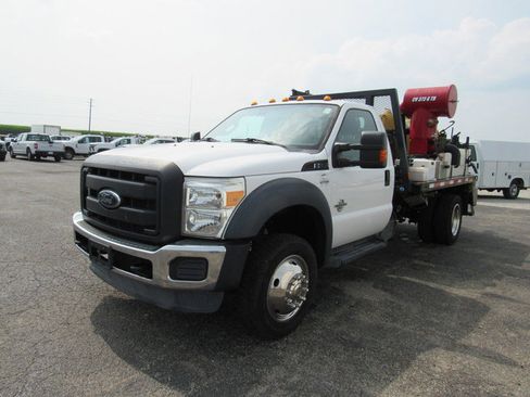 Used 2016 Ford F550 2WD Regular Cab Super Duty image 6