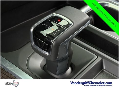 Used 2024 Chevrolet Silverado 1500 RST w/ Z71 Off-Road Package AWD/4WD image 17