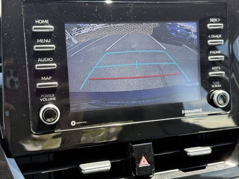 Used 2022 Toyota Camry SE image 14