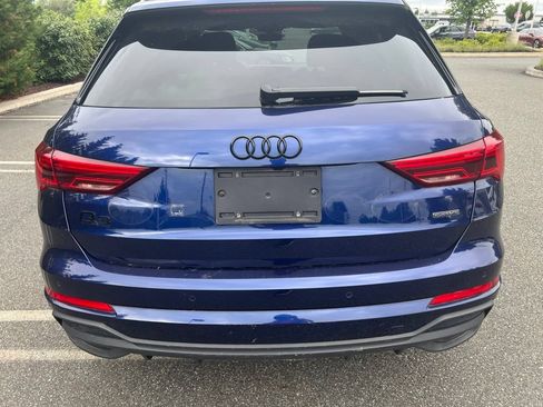 Used 2023 Audi Q3 2.0T Premium w/ Black Optic Sport Package AWD/4WD image 5