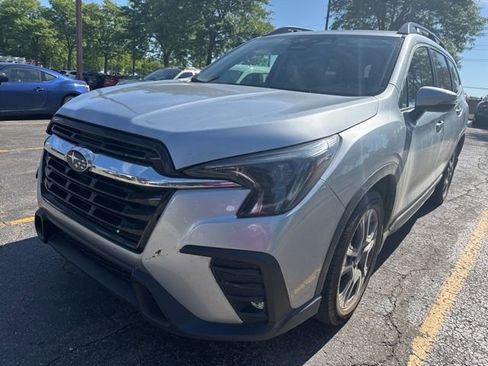 Certified 2023 Subaru Ascent Limited AWD/4WD image 1