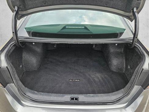 Used 2023 Nissan Altima 2.5 SV FWD image 6
