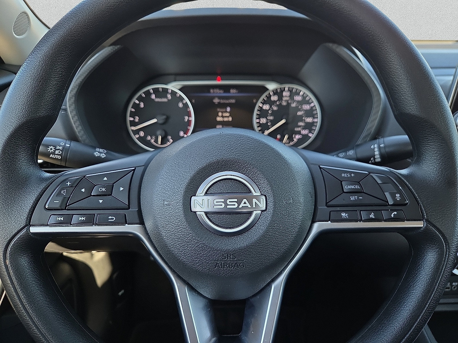 Used 2025 Nissan Sentra SV FWD image 24