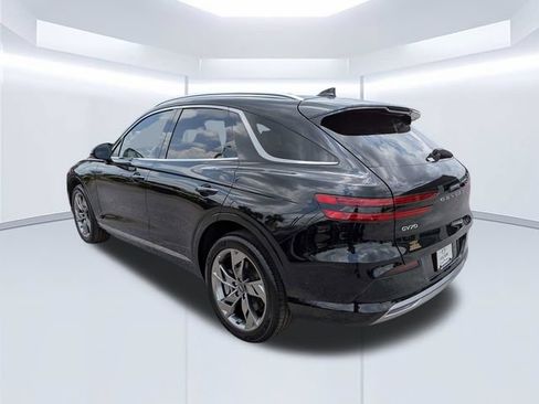 Used 2025 Genesis Electrified GV70 AWD/4WD image 7