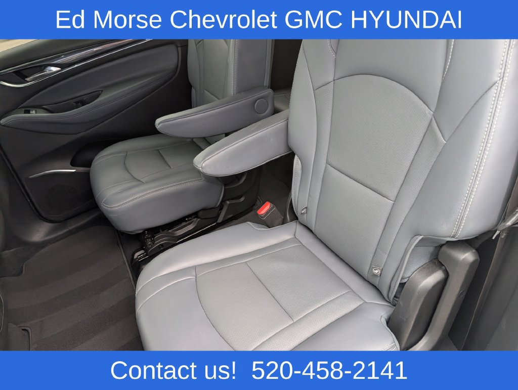 Used 2024 Buick Enclave Premium AWD/4WD image 13