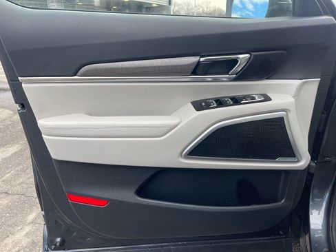 Used 2020 Kia Telluride EX w/ EX Premium Package image 17