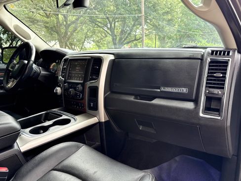 Used 2015 RAM 1500 Laramie w/ Convenience Group AWD/4WD image 35