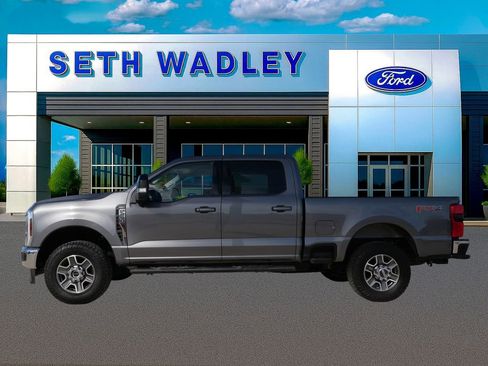 Certified 2025 Ford F250 Lariat w/ FX4 Off-Road Package image 3