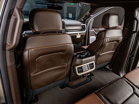 Used 2026 Ford F450 King Ranch w/ Chrome Package image 34