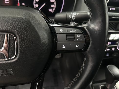 Used 2025 Honda Civic Sport image 16