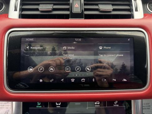 Used 2019 Land Rover Range Rover Sport Supercharged image 16