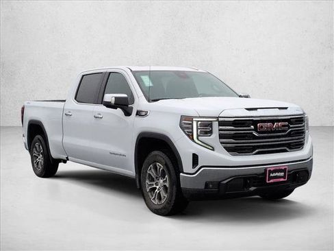 New 2026 GMC Sierra 1500 SLT w/ SLT Convenience Package image 7