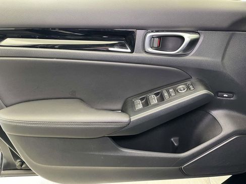 Used 2023 Honda Civic Touring image 33