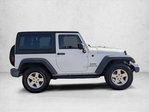 Used 2016 Jeep Wrangler Sport w/ Quick Order Package 24S AWD/4WD image 4