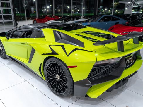 Used 2016 Lamborghini Aventador LP 750-4 Superveloce AWD/4WD image 47