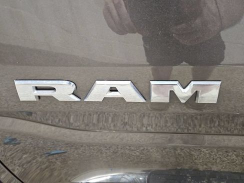 Used 2021 RAM 1500 Laramie AWD/4WD image 38