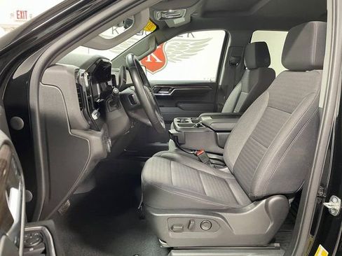 Used 2023 Chevrolet Silverado 1500 LT AWD/4WD image 11