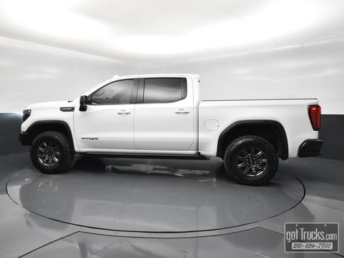 Used 2024 GMC Sierra 1500 AT4X AWD/4WD image 3