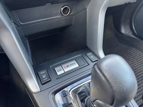 Used 2016 Subaru Forester 2.5i Touring w/ Eyesight & Navigation System AWD/4WD image 16