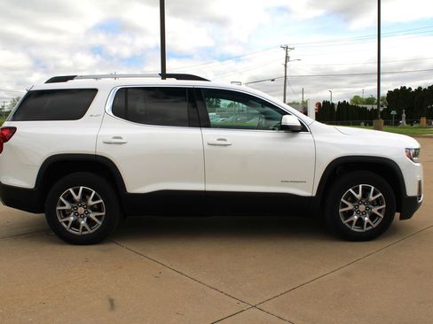 Used 2021 GMC Acadia SLT w/ Trailering Package AWD/4WD image 4