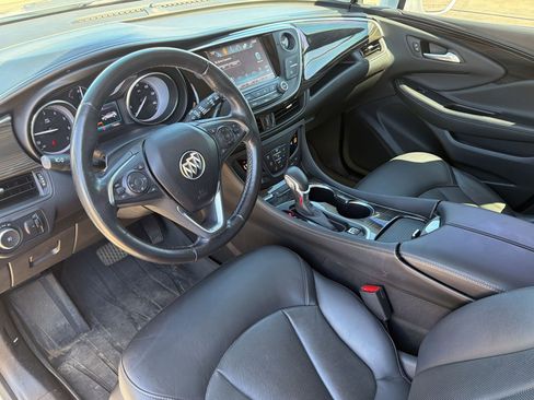 Used 2019 Buick Envision Essence image 4