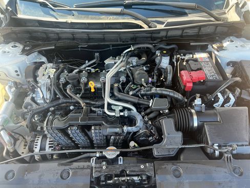 Used 2024 Nissan Altima 2.5 S image 17