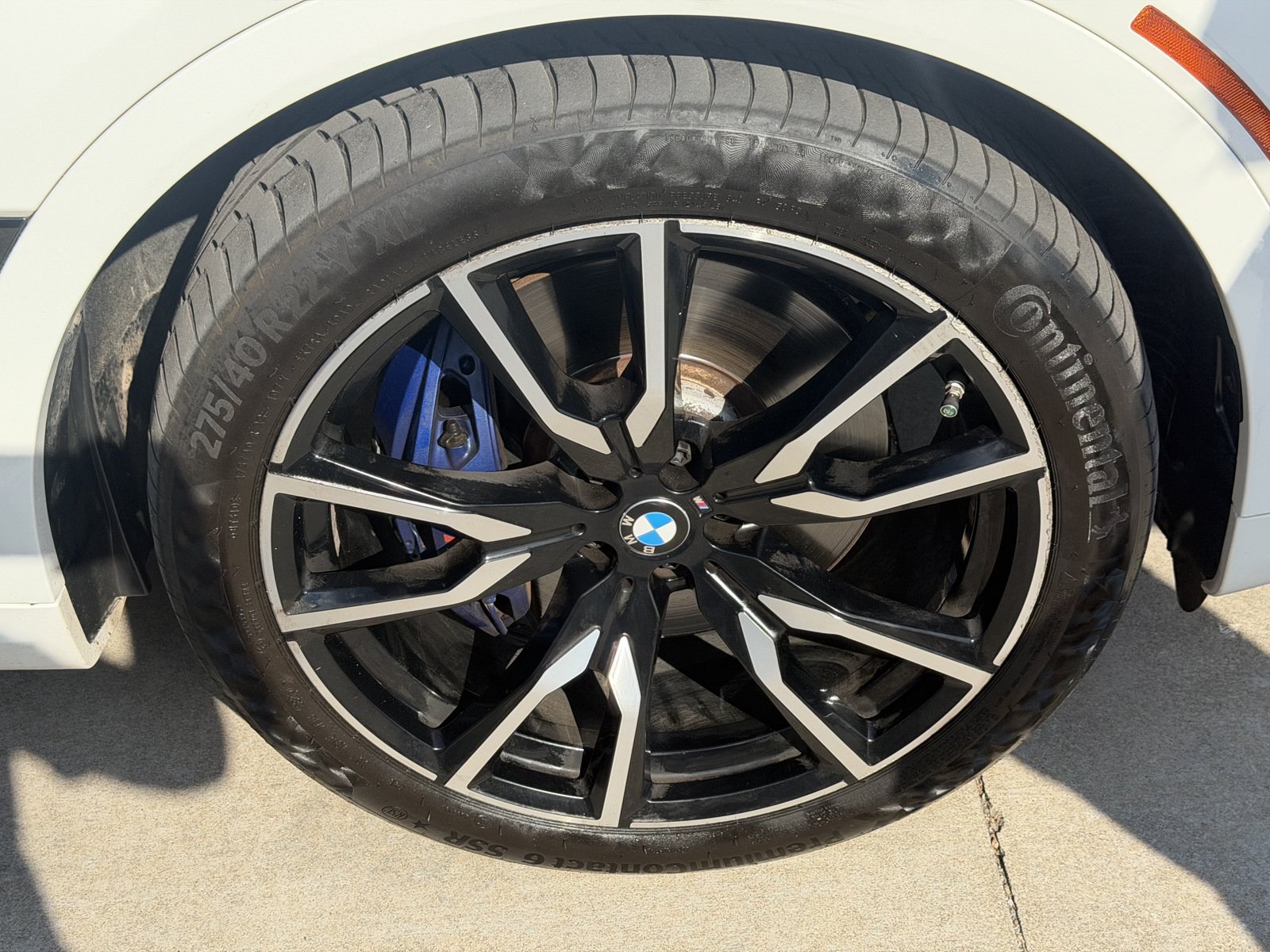 Used 2019 BMW X7 xDrive50i w/ Dynamic Handling Package AWD/4WD image 14